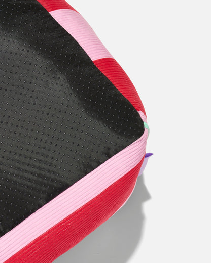 Bubblegum | Non-slip base with rubber dots